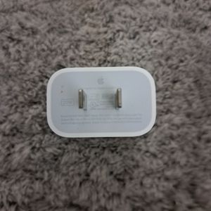 Apple USB-C charger box